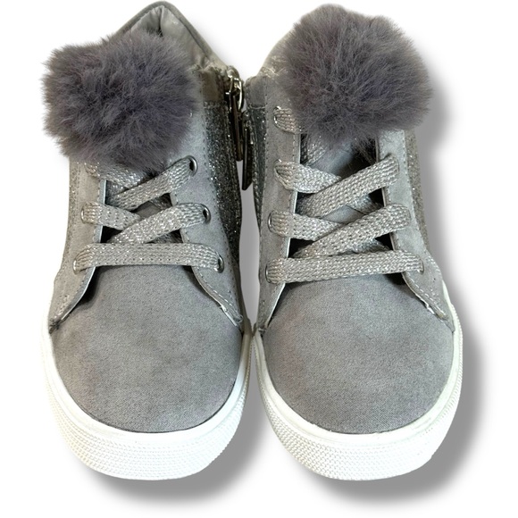 Kids Size 10 Glitter Gray Shoes with Pom-Poms Kenneth Cole New York - Picture 3 of 7